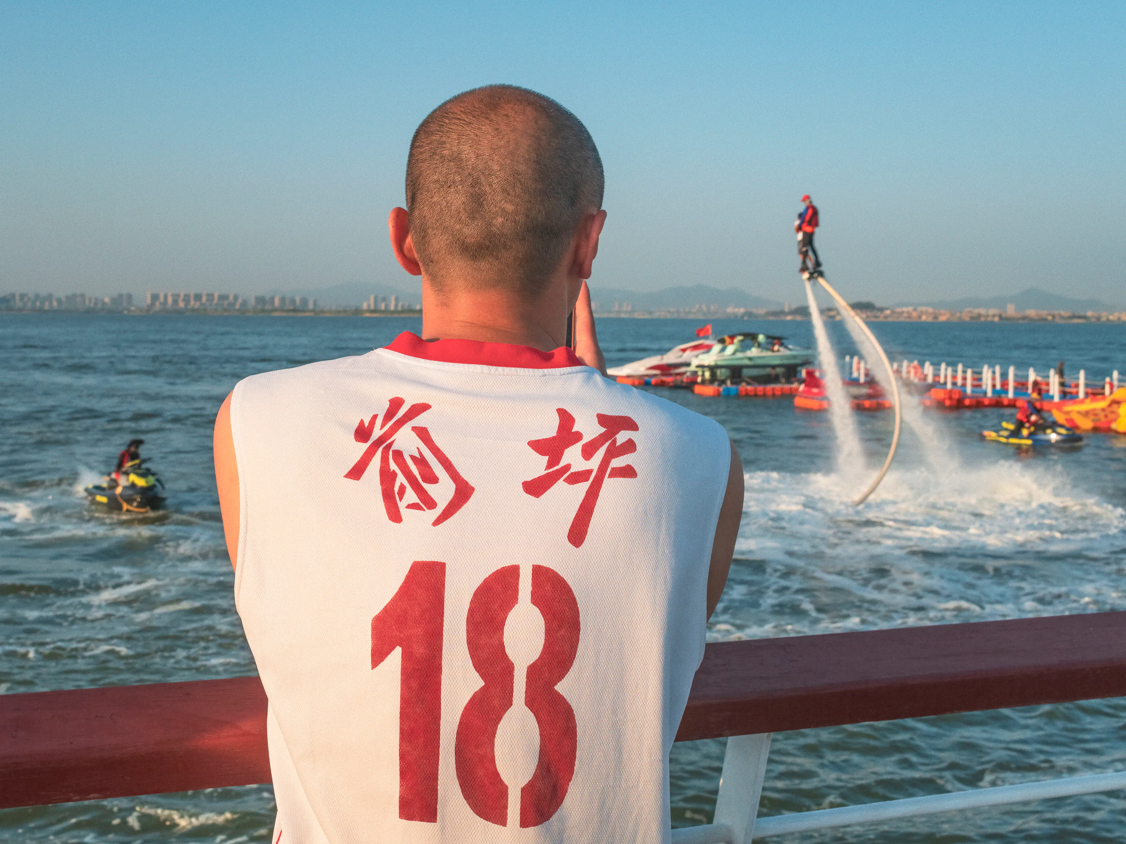 The Strip — coastal scene on Xiamen's 15km beach, photography by Andras Ikladi