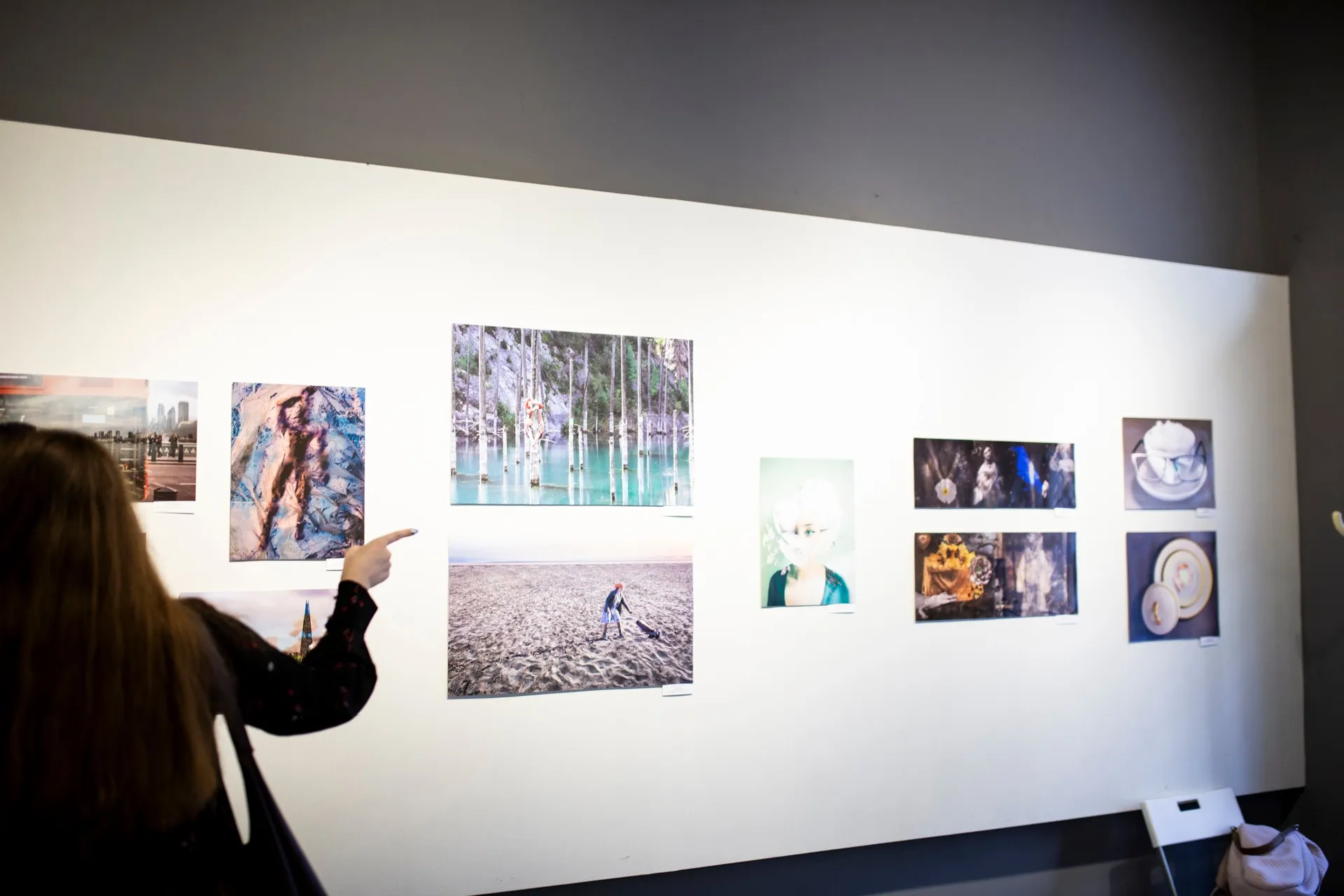 Out of the Ordinary — installation view, PH21 Gallery, Budapest, May 2024