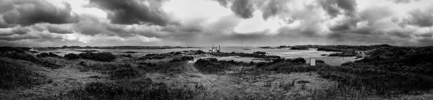 Crows Nest by Andras Ikladi